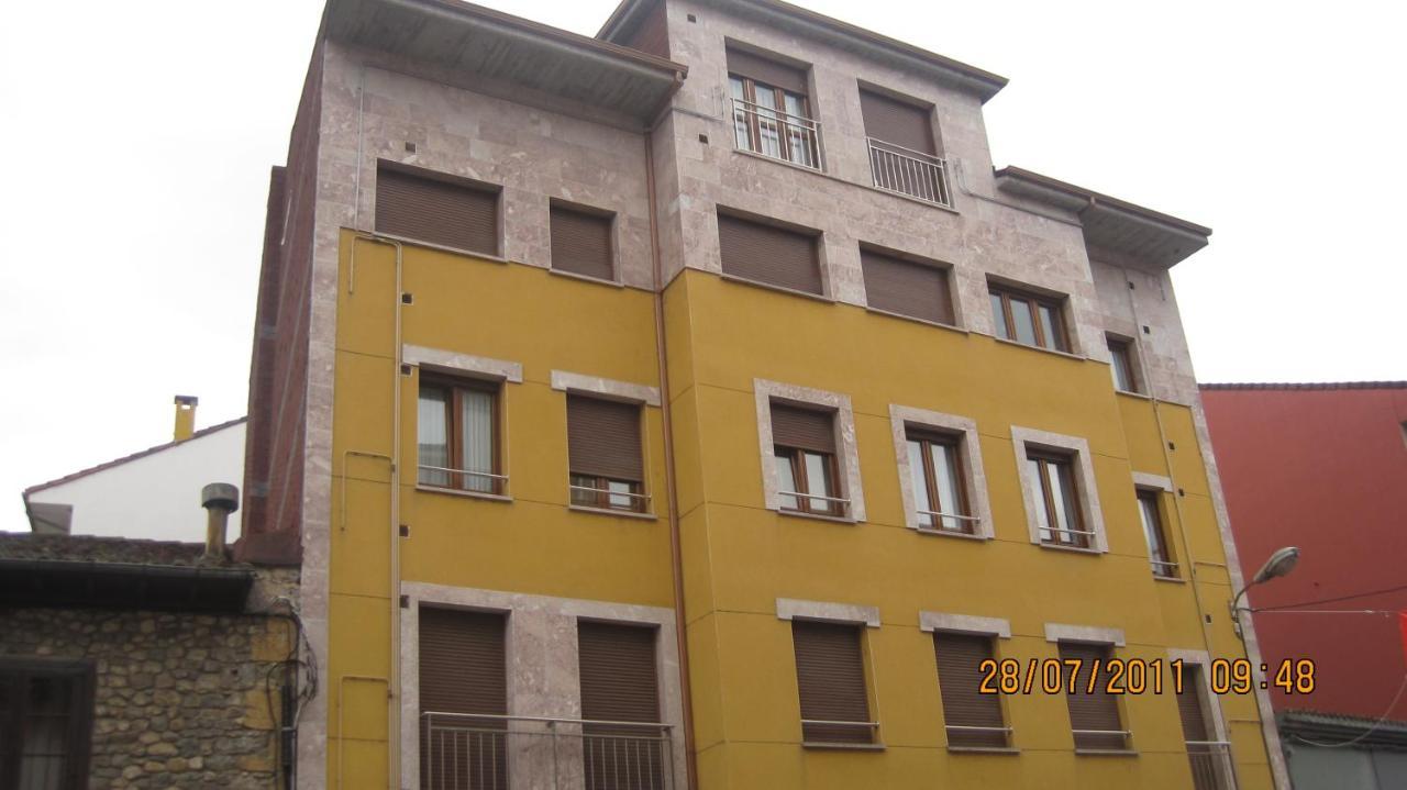 Atico La Plaza Apartman Arriondas Kültér fotó